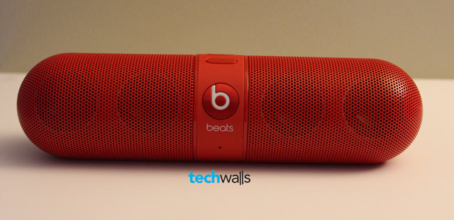 beats-pill-speaker-1